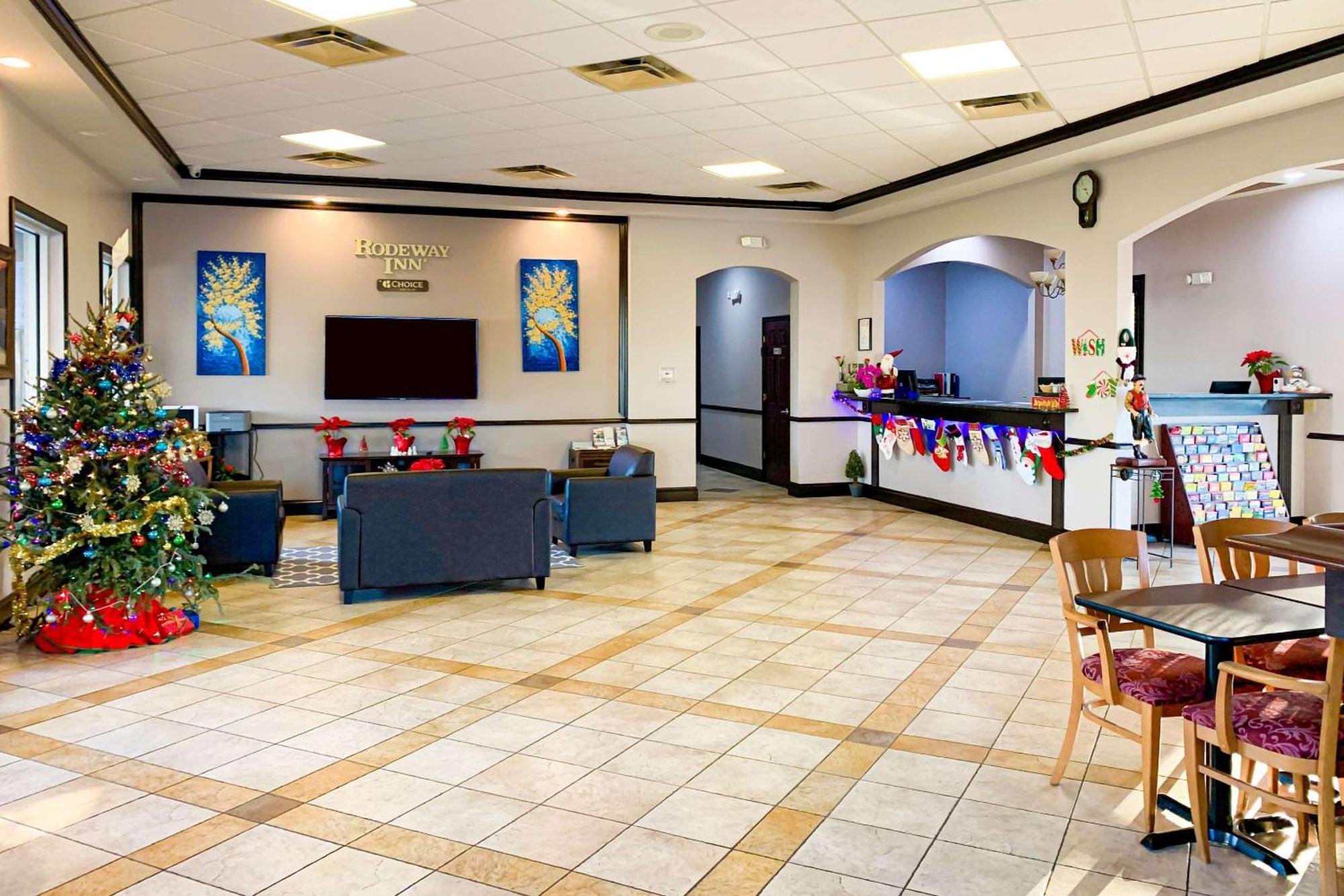 Rodeway Sun Center Inn Sun City Center