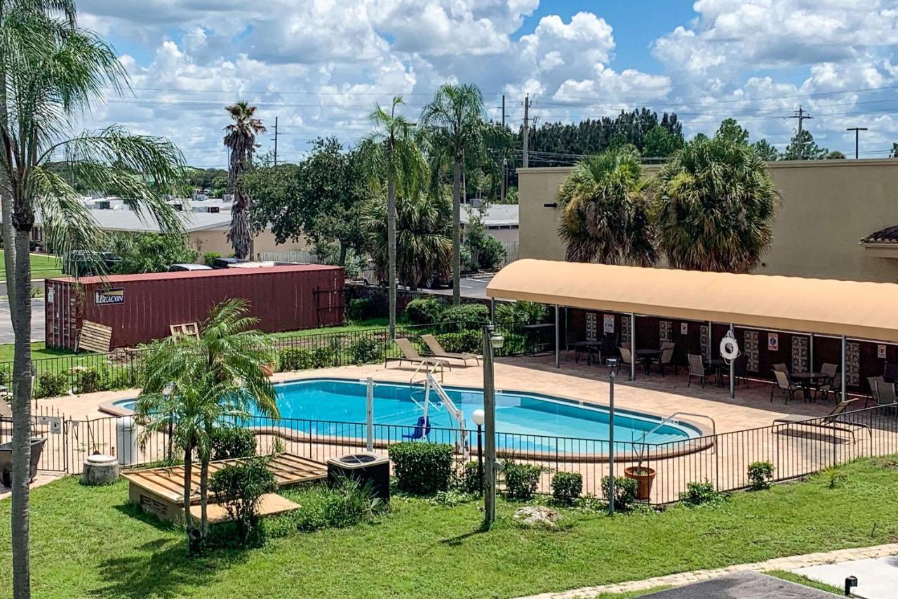 Rodeway Sun Center Inn 2*